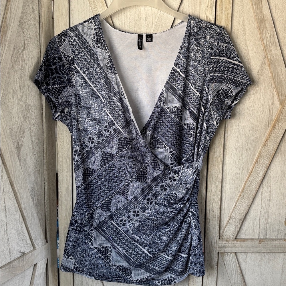 Relativity 90’s Style Knit Top